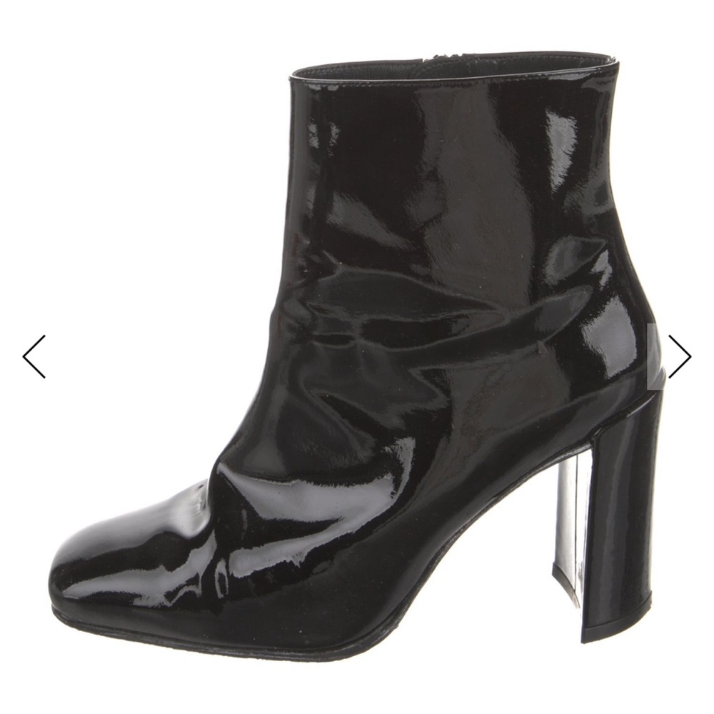 Black Patent Leather Ankle Boots Stuart Weitzman USA small